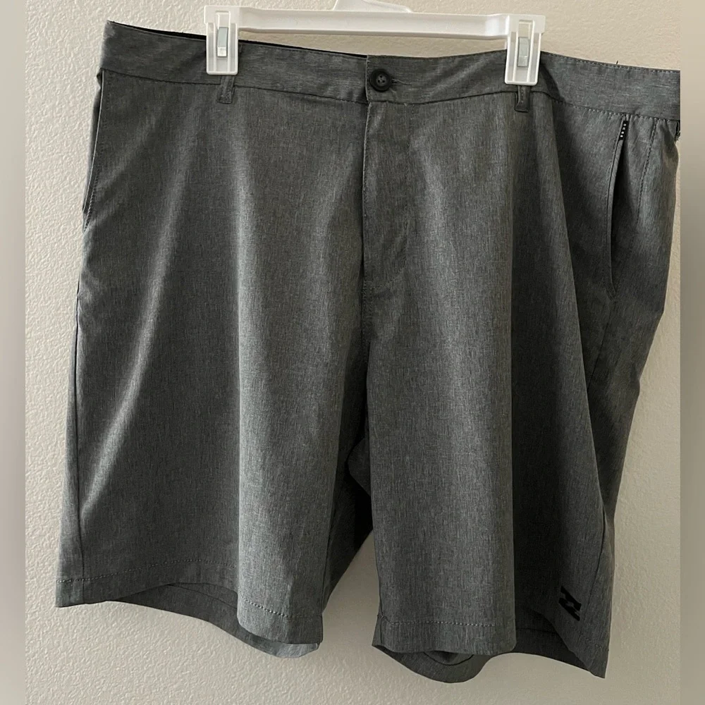 Billabong For Land And Water Hybrid Short with Platinum Stretch Size 40